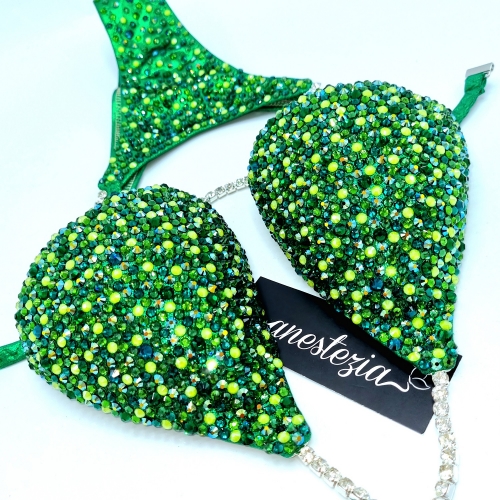 Lime Pie Stock -Sujetador C (Triangulo Slider)  Braguita S (Frontal en U, Corte trasero estilo PRO)-